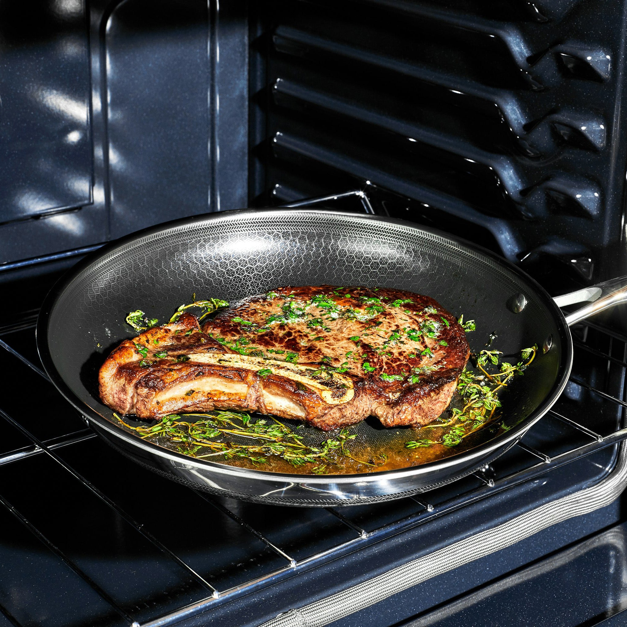 Hybrid Fry Pan with Lid, 12" - Image 8
