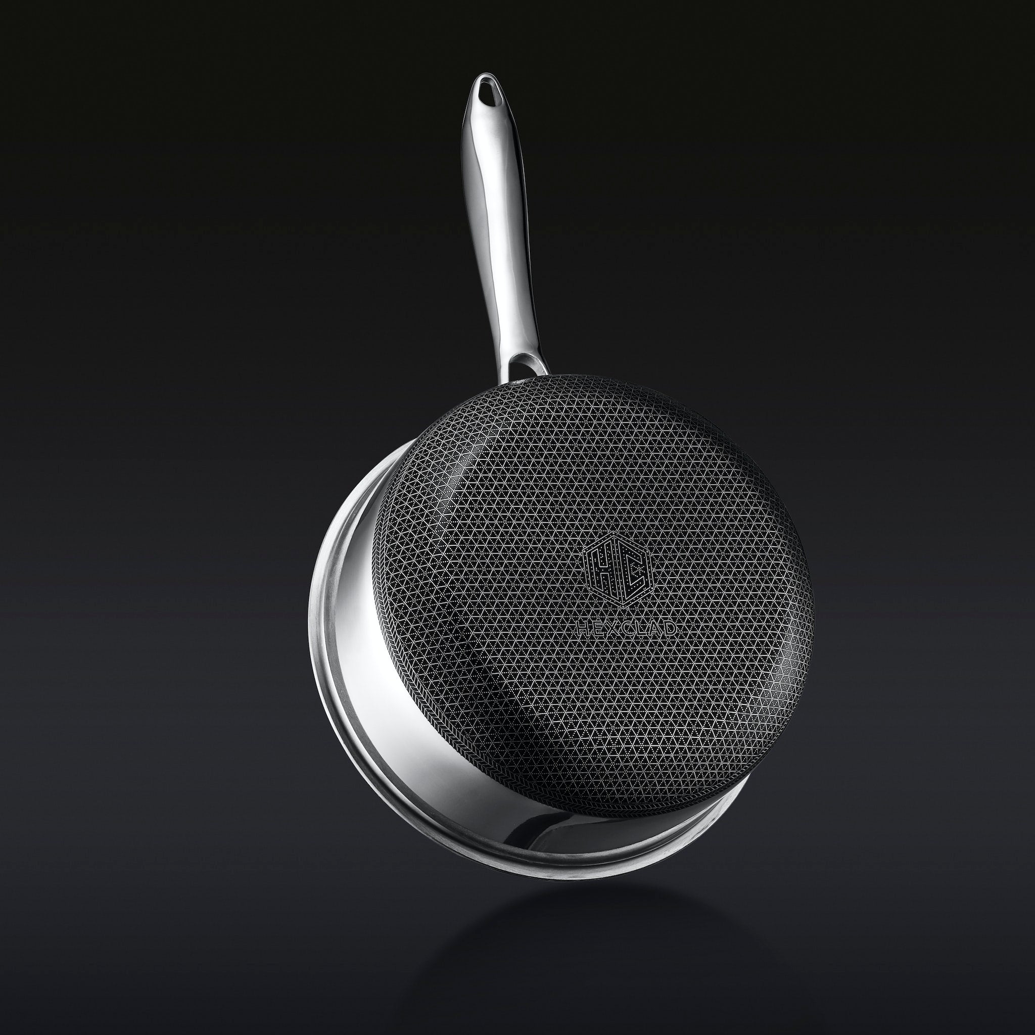 Hybrid Saucepan With Lid, 3-Qt - Image 3