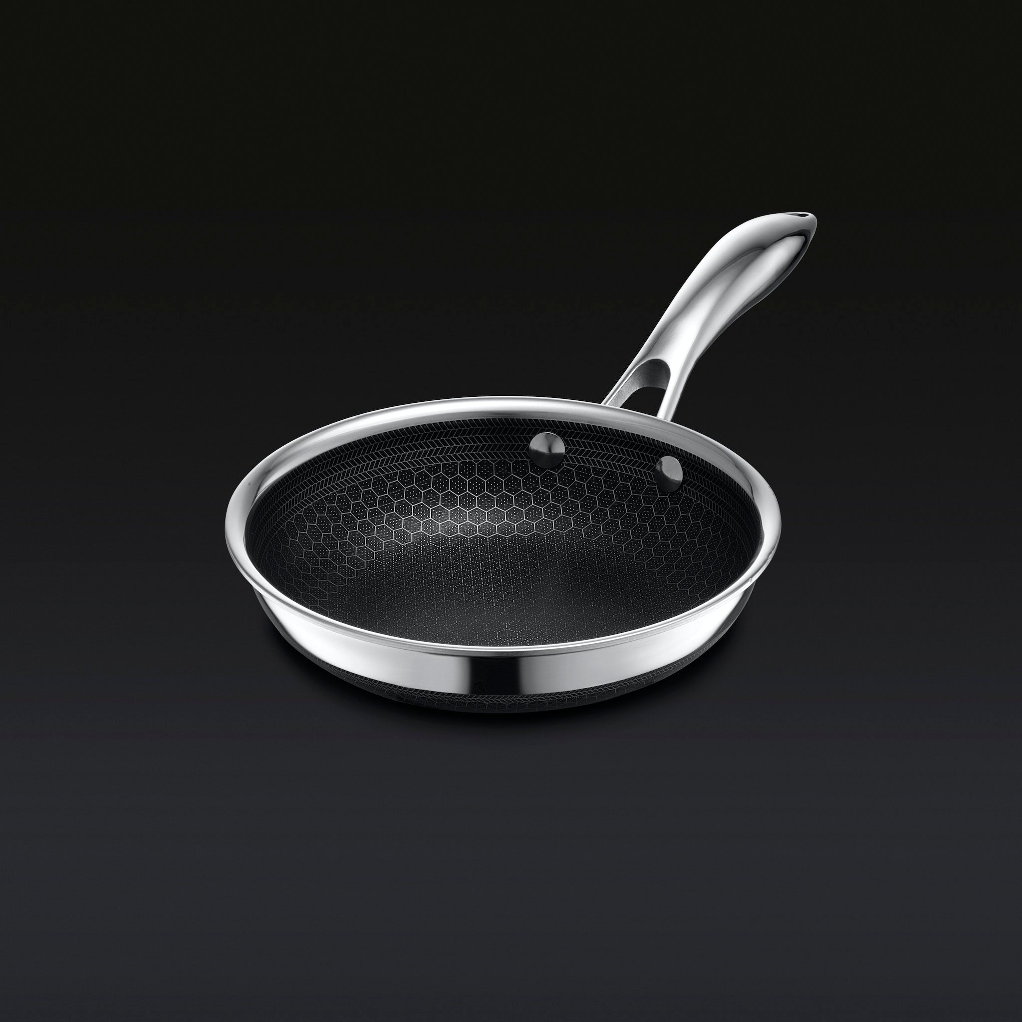 Hybrid Fry Pan with Lid, 7" - Image 3