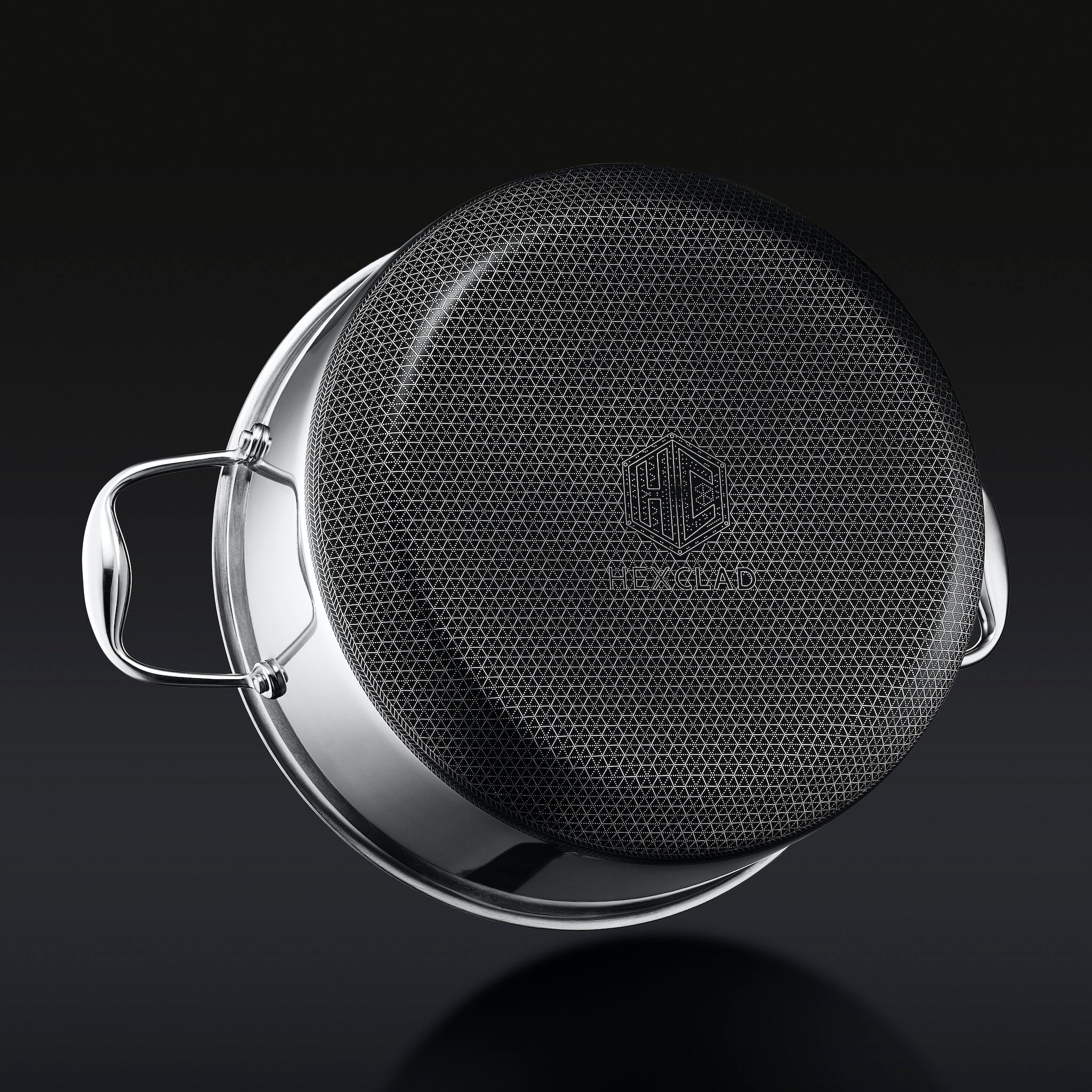 Hybrid Stock Pot With Lid, 8-Qt - Image 3